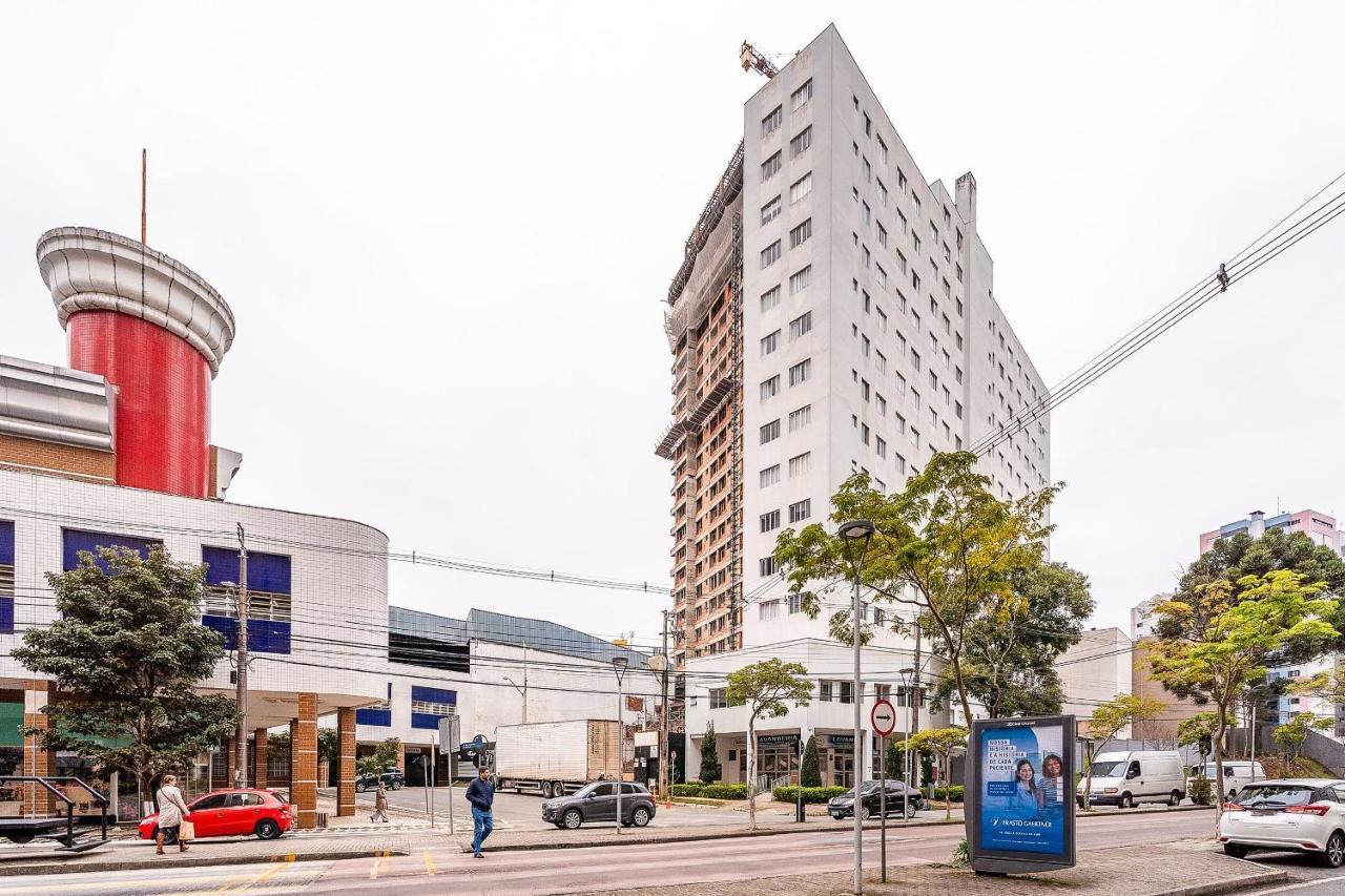 Predio Fantastico No Bairro Mais Requisitado De Curitiba Dış mekan fotoğraf